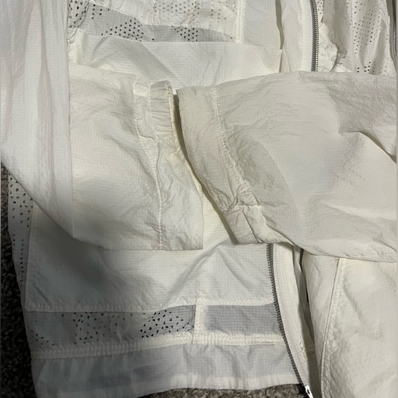 Athleta white windbreaker - Picture 14 of 16